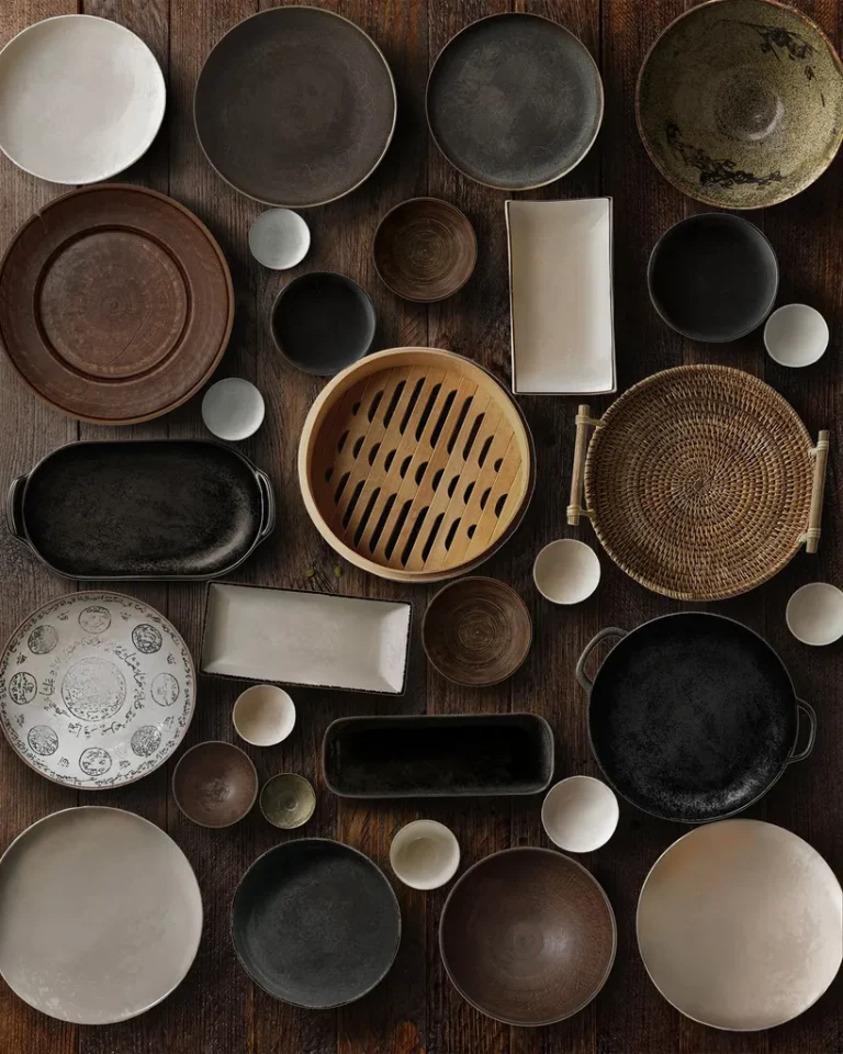 3 сезон 8 серия - Стол с пустыми тарелками